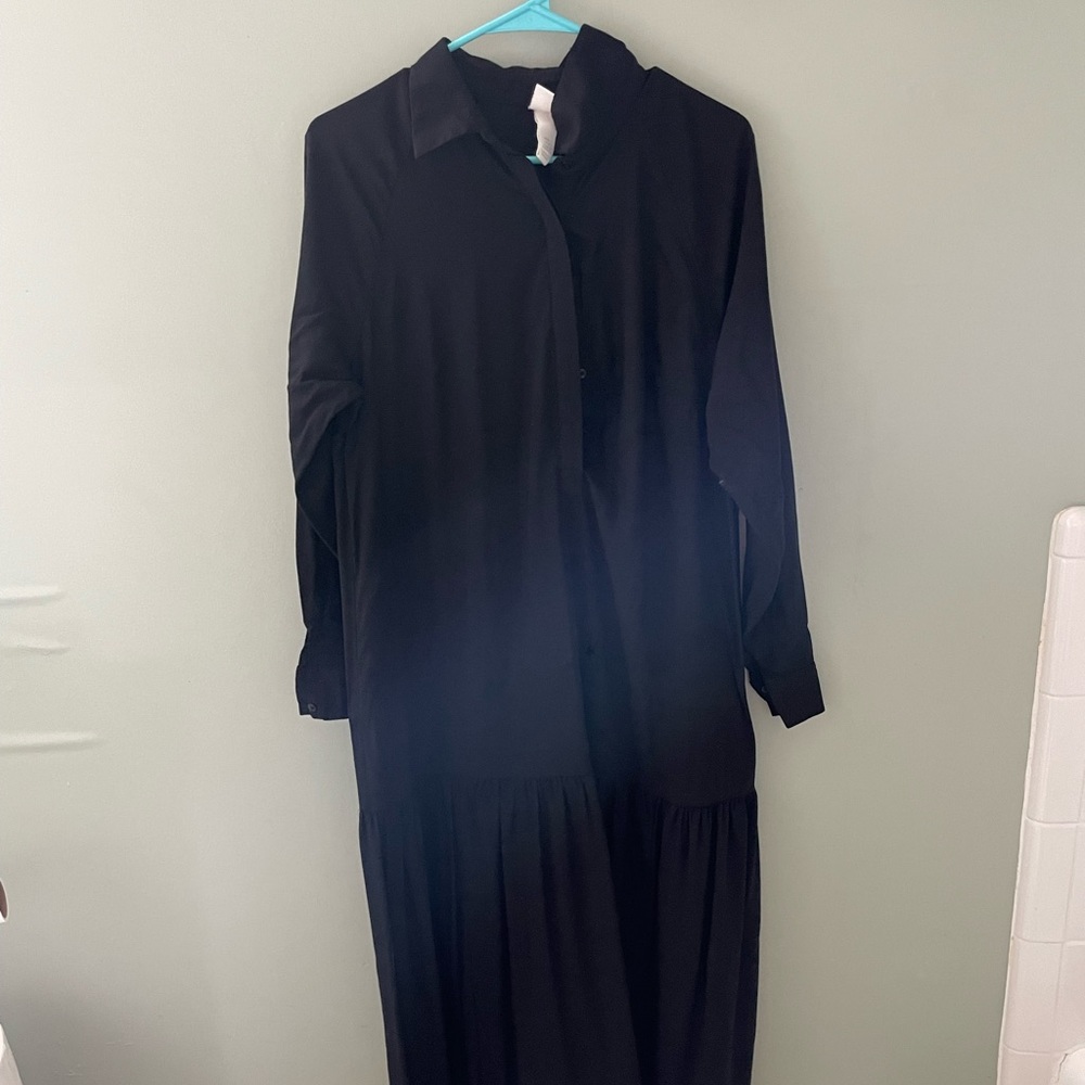 Black H&M botton down midi dress